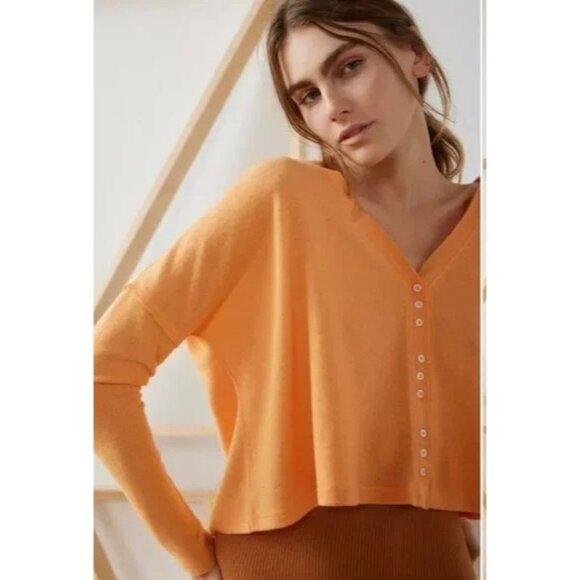 Out From Under Crop Cardigan Sz M Orange Plush Soft Cropped Button Up Cardigan - Picture 2 of 8